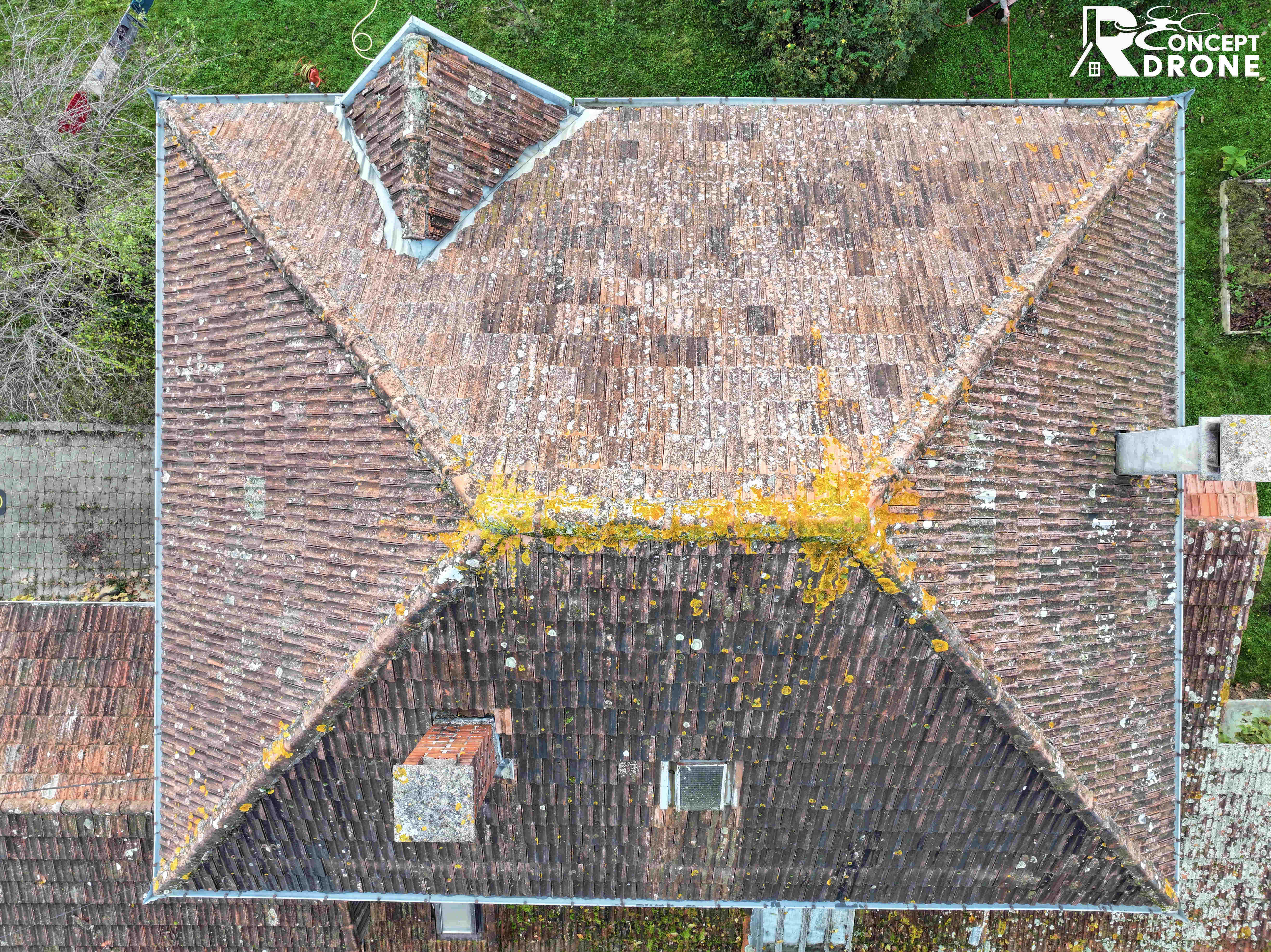 @RDroneConcept_Nettoyage toiture_avant_Ariège